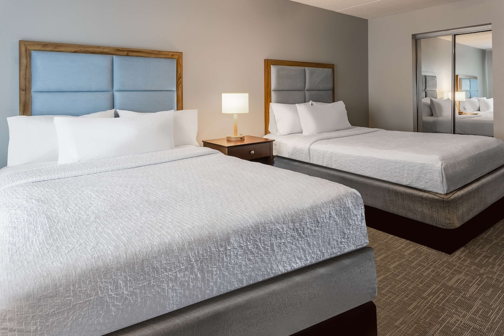 Homewood Suites by Hilton Rochester Greece NY - photo 4