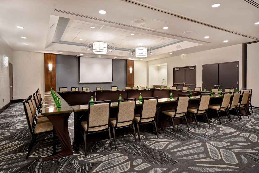 Embassy Suites Syracuse - photo 87