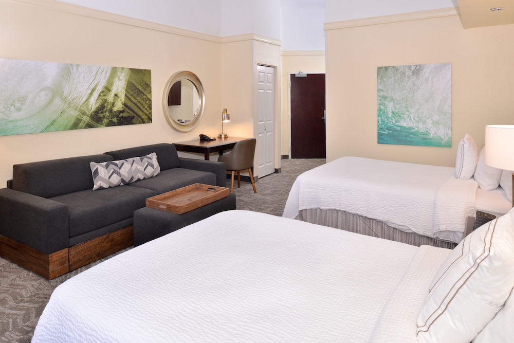 SpringHill Suites by Marriott Corona Riverside - photo 10
