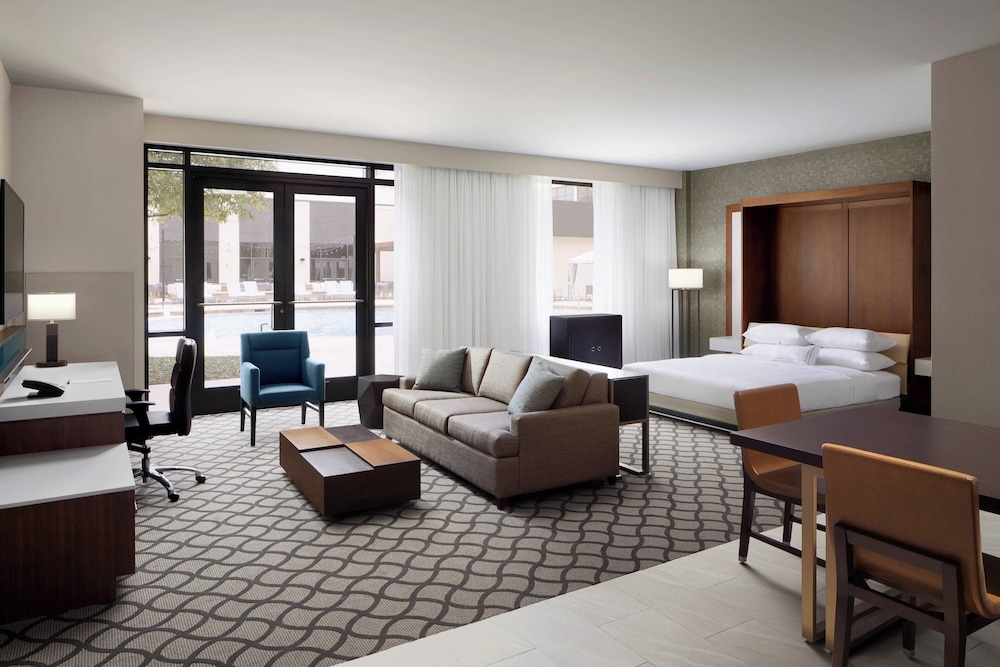 Marriott Dallas Allen Hotel & Convention Center - photo 13