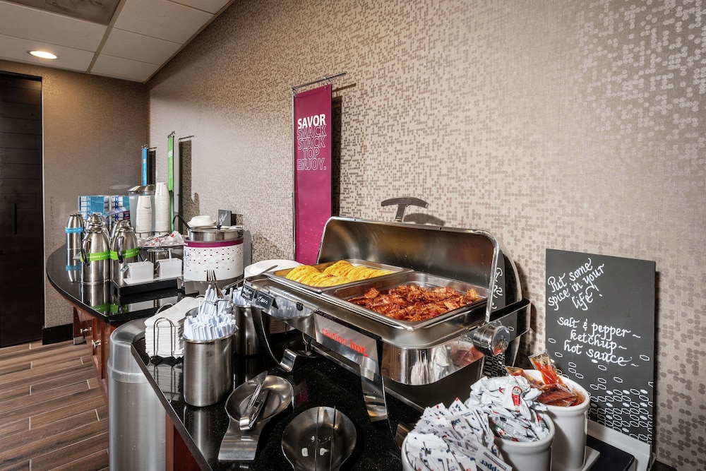 Hampton Inn Fall River Westport - photo 52