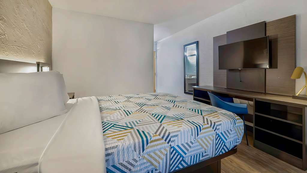 Motel 6 Milwaukee WI Glendale - photo 12