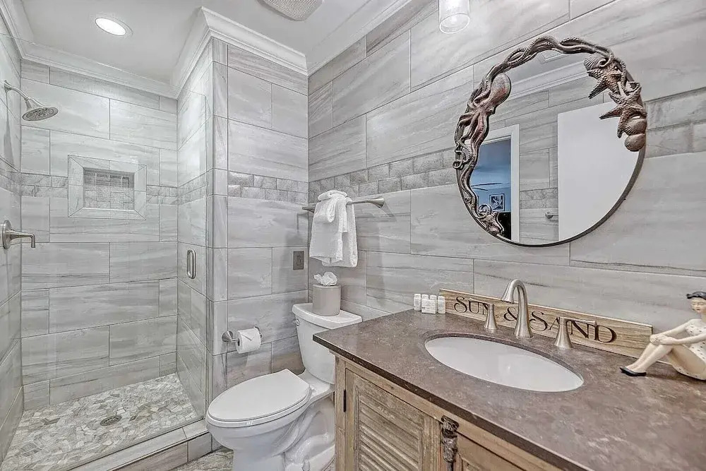 412 Seascape by Avantstay Oceanfront Balcony - photo 7