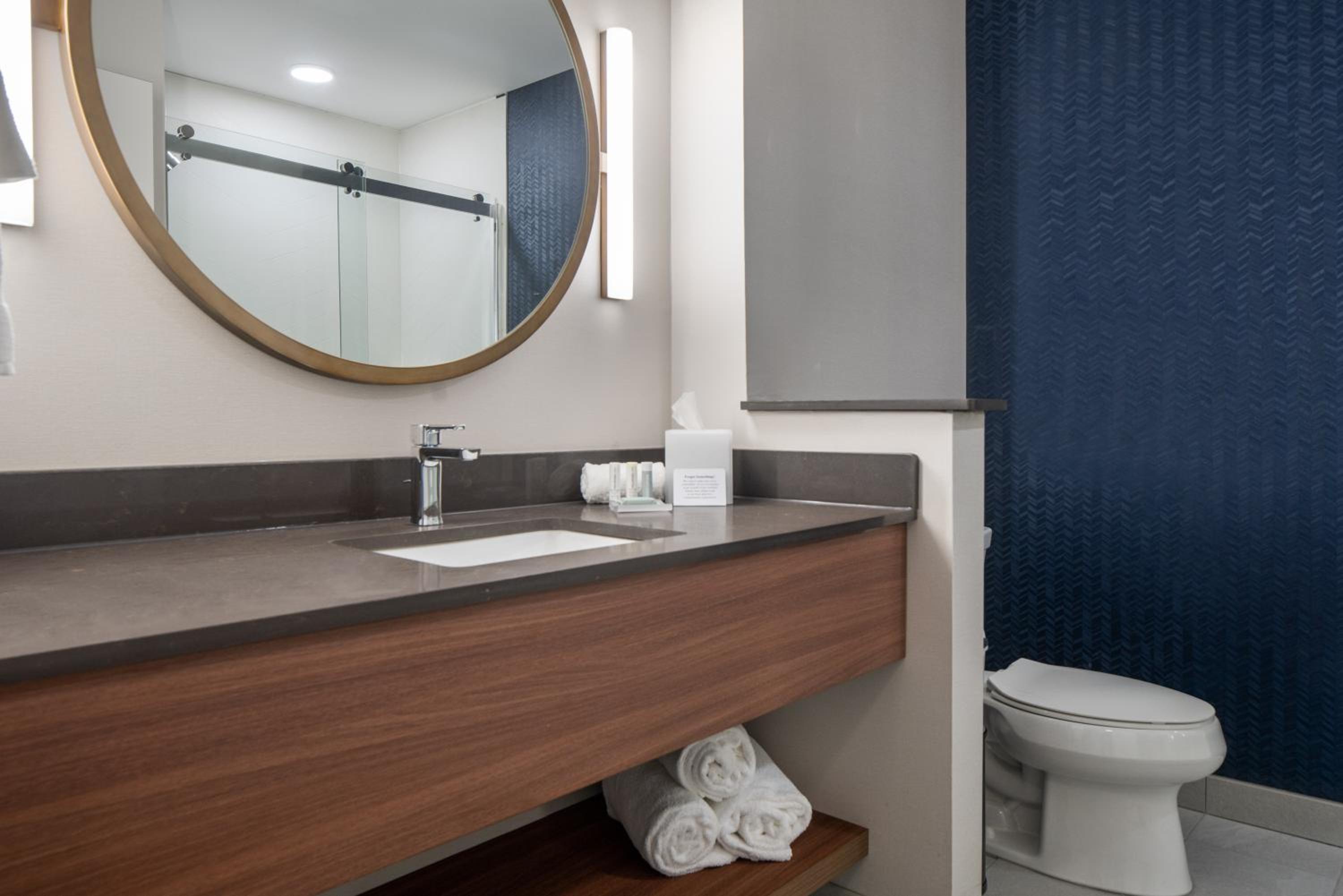 Fairfield Inn & Suites by Marriott Ashtabula - photo 17