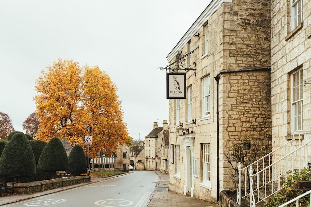 The Falcon - carbon neutral hotel in Stroud