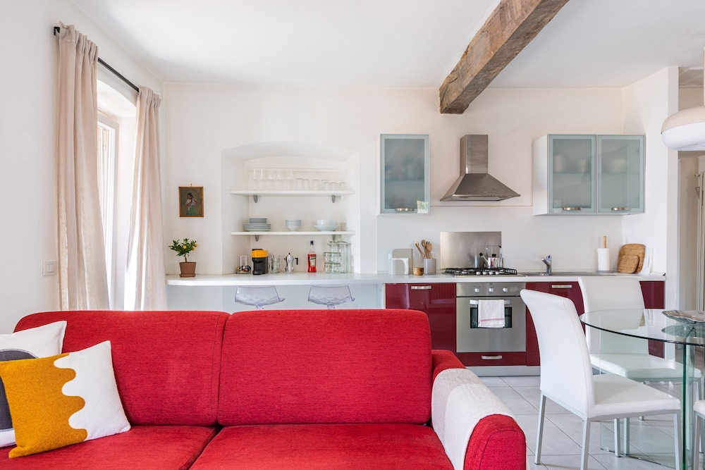 Lake View Terrace Apartment by Rent All Como — 4-Star Luxury Hotel in Mezzegra, Italy