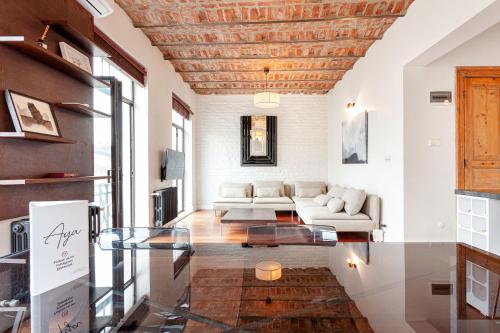 Beautiful restored historical apartment in Galata — 4-Star Luxury Hotel in Istanbul, Turkey