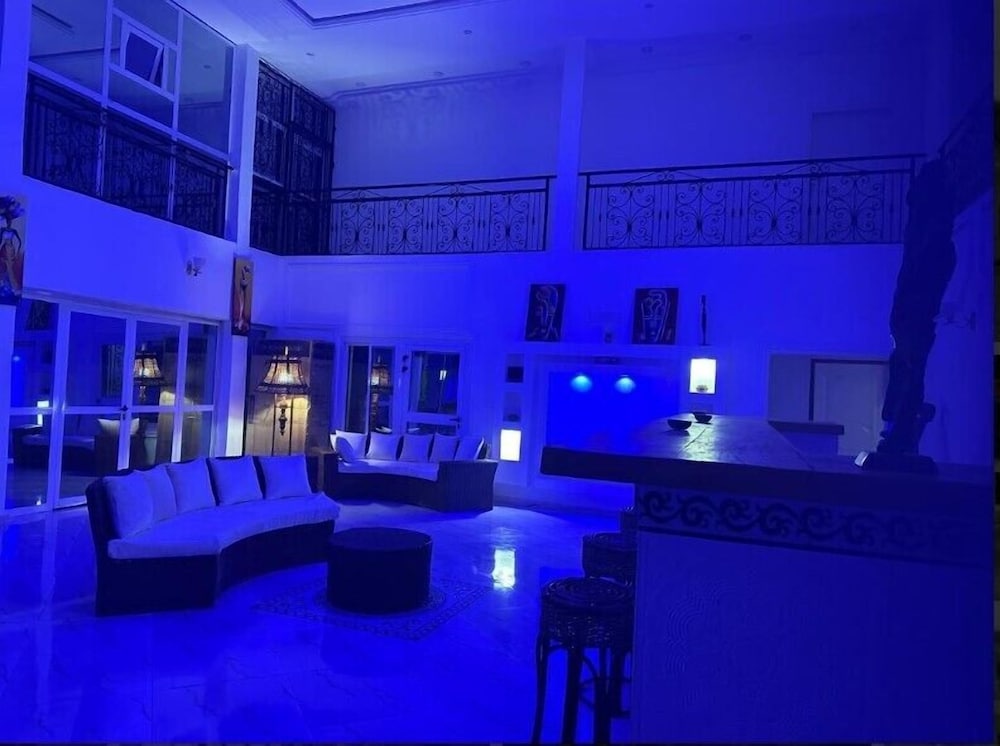 Chateau Mbeka’a Paris — Kribi — photo 2