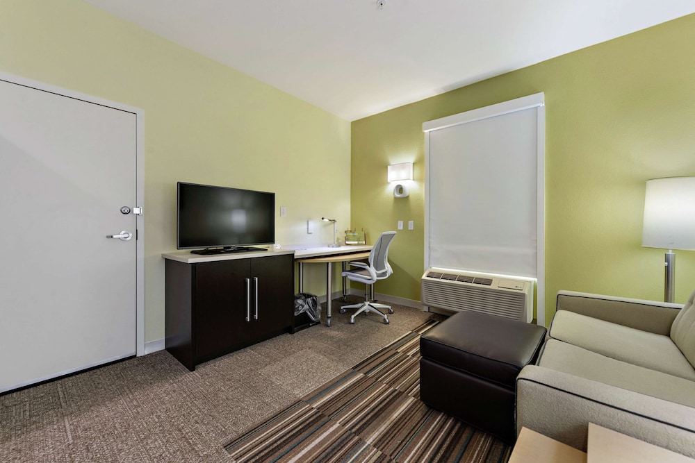 Home2 Suites by Hilton Gulfport I 10 - photo 13