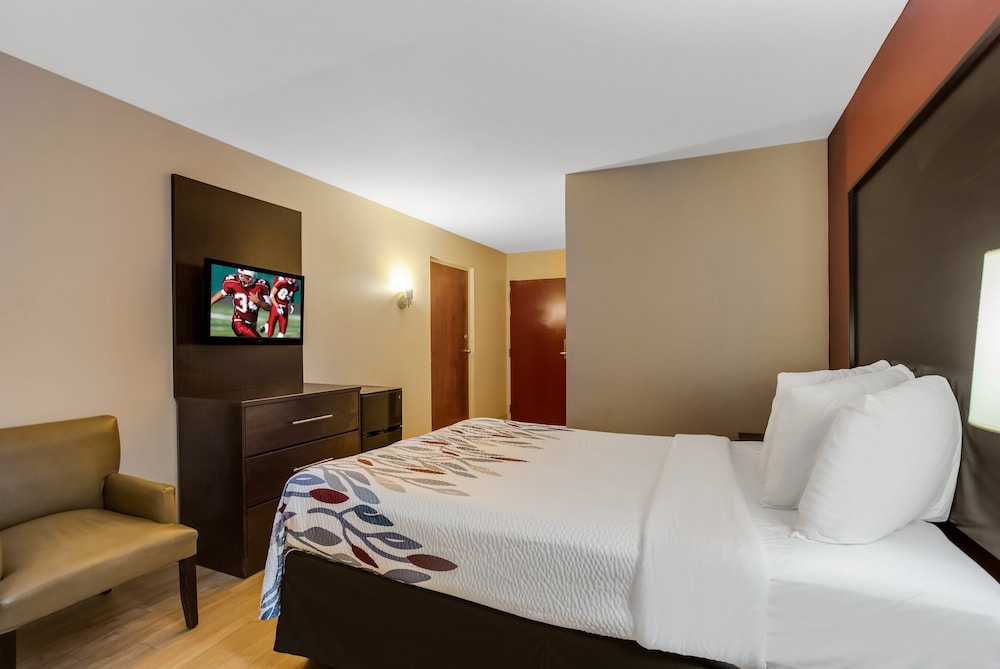 Red Roof Inn Nashville Music City - photo 8
