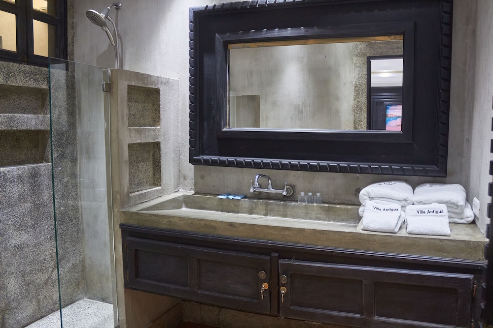 Hotel Villa Antigua — San Salvador — photo 4