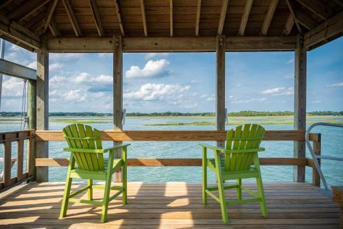 Pier Pleasure by Oak Island Accommodations - photo 50