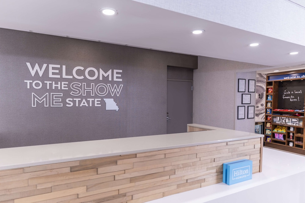 Hampton Inn & Suites St. Louis Chesterfield - photo 7