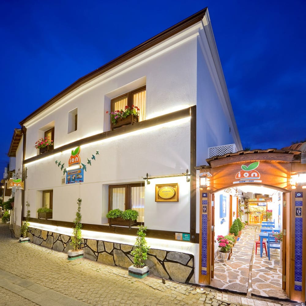 Ion Slow City Hotel in Seferihisar, Turkey