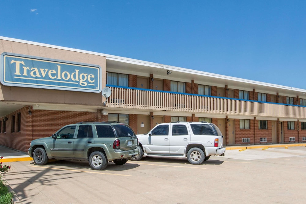 Travelodge By Wyndham Great Bend — hotel in Great Bend