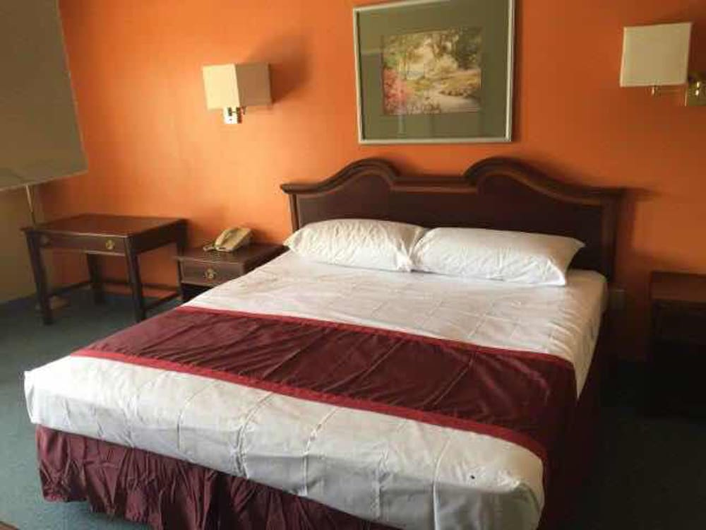Motel 6 Bracey VA I 85 - photo 20