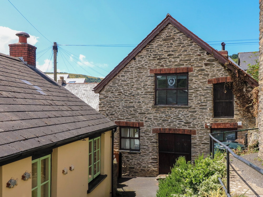 The Old Smithy - carbon neutral hotel in Lynton