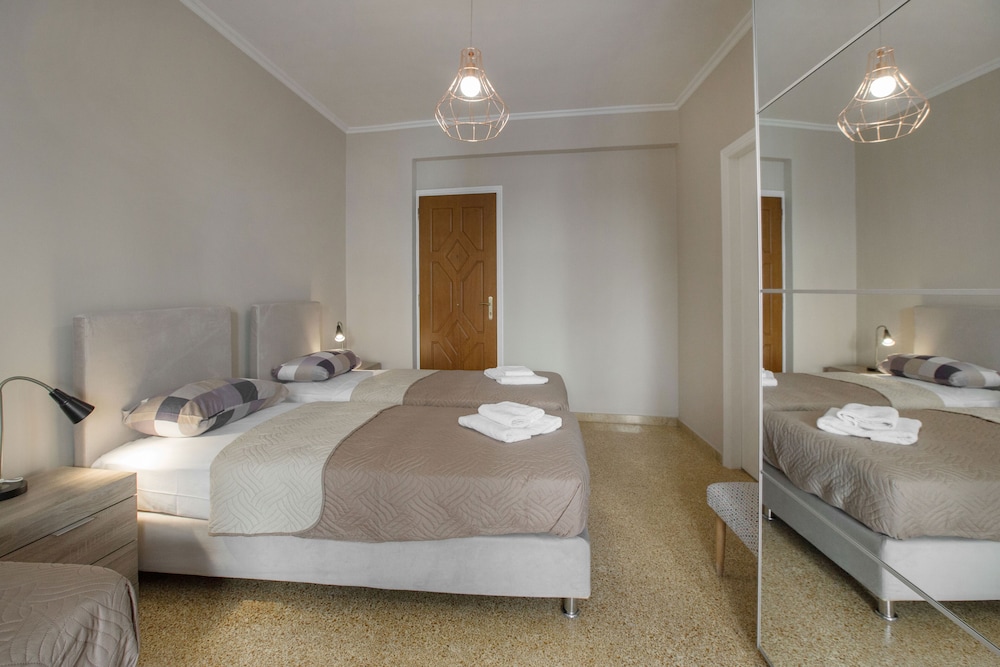 Leonidas Loft in the Heart of Athens by GHH — 4-Star Luxury Hotel in Athens, Greece