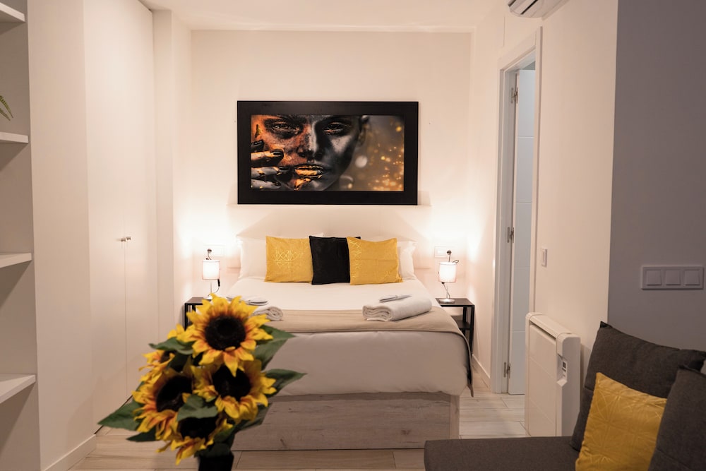 Oshun Plaza Castilla hotel Almenara Madrid
