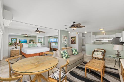 Waikiki Shore 1310 in Honolulu, United States