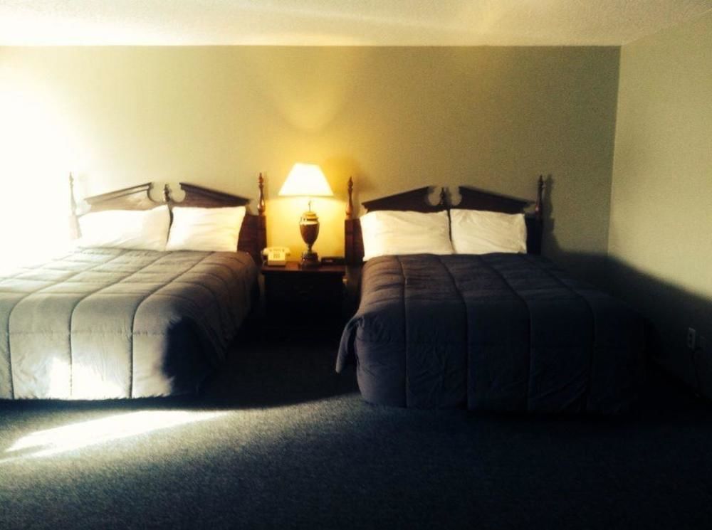 Historic Calumet Inn - photo 8