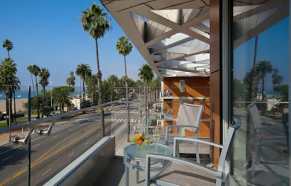 Shore Hotel - photo 21