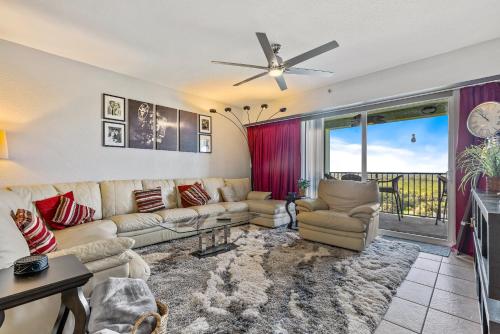Newly Updated Smoke Free Sanctuary Designed for 6 — 4-Star Luxury Hotel in New Smyrna Beach, United States