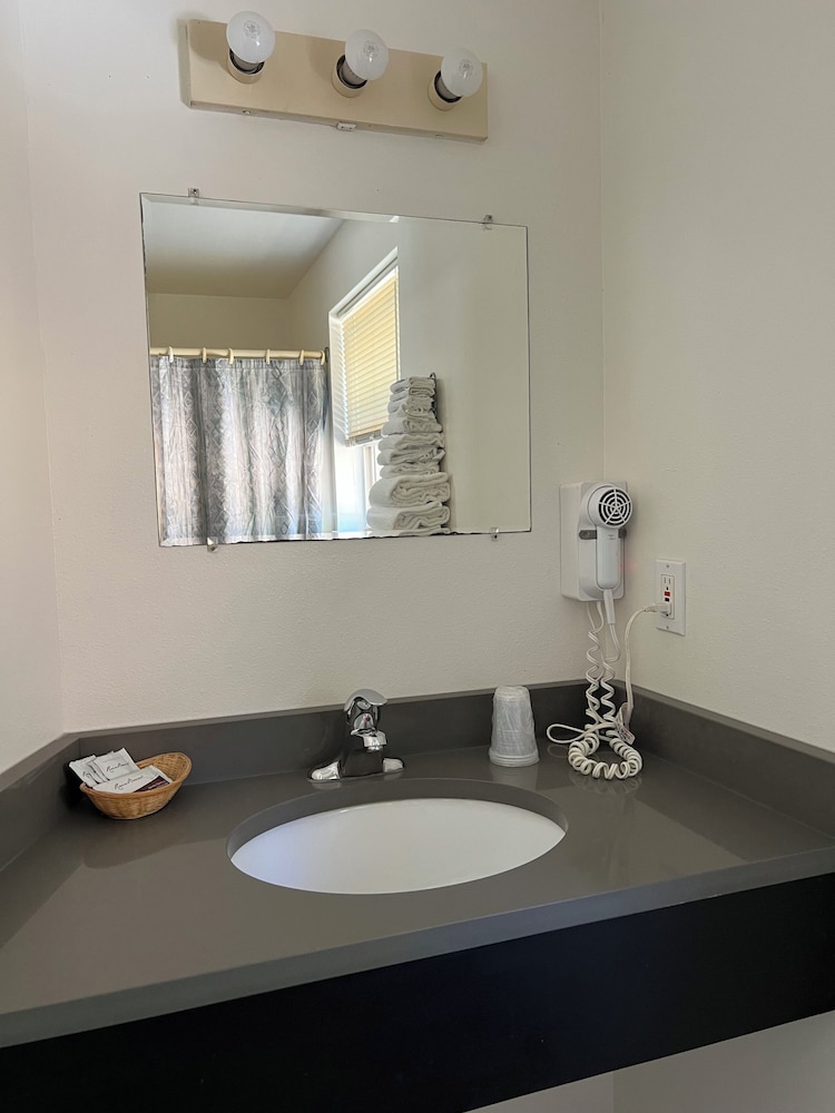 Port Townsend Inn - photo 104