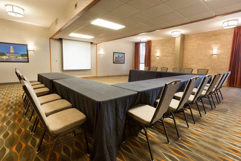 Drury Inn & Suites Austin North - photo 22