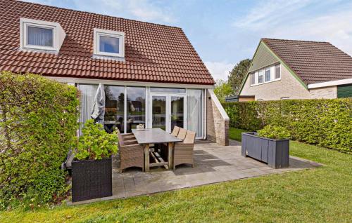 Stunning Home In Vlagtwedde With Wifi — 4-Star Luxury Hotel in Vlagtwedde, Netherlands