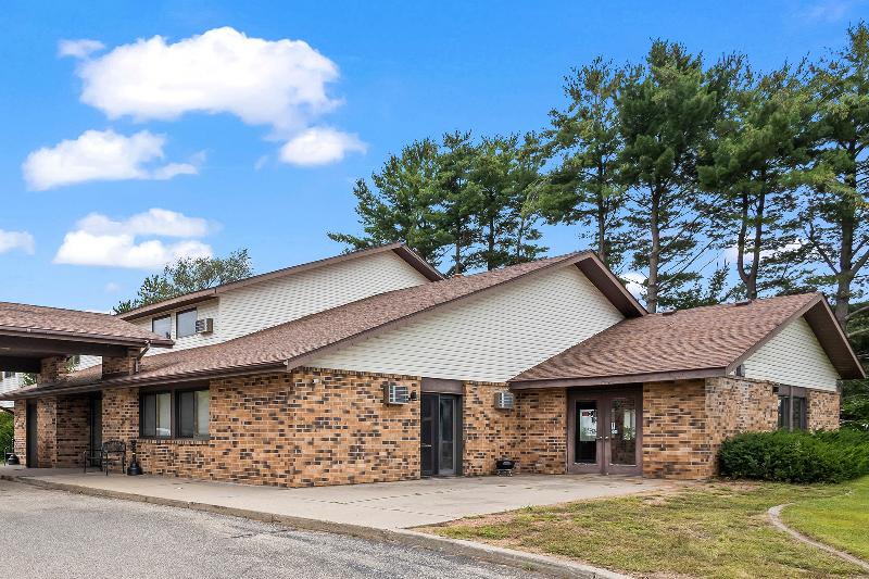 Wautoma Inn by OYO Near Airport WI 73 - photo 4