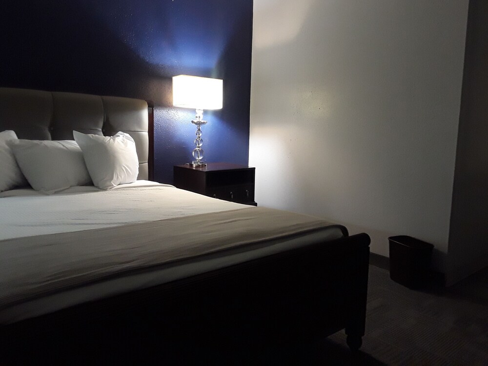 The Metropolitan Hotel - photo 29