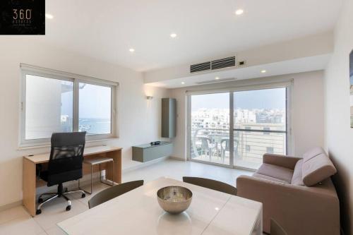 Modern 2BR APT in the quaint village of Marsaskala & AC by 360 Estates — 4-Star Luxury Hotel in Marsaskala, Malta