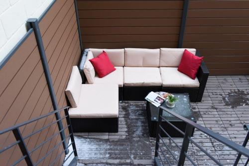 3 2 NEW Prime E Village Private outdoor - photo 41
