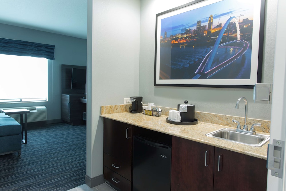 Hampton Inn & Suites Ankeny - photo 24