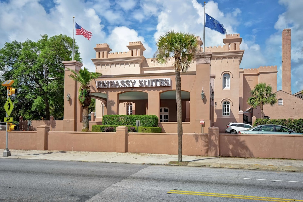 Embassy Suites by Hilton Charleston Historic District in Charleston, United States
