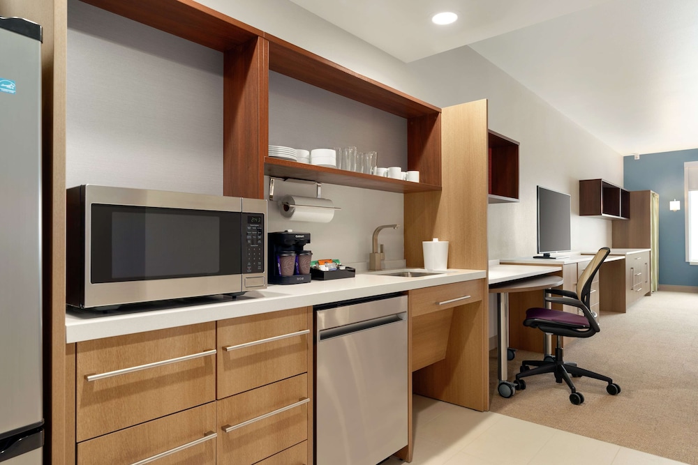 Home2 Suites by Hilton Martinsburg WV - photo 9