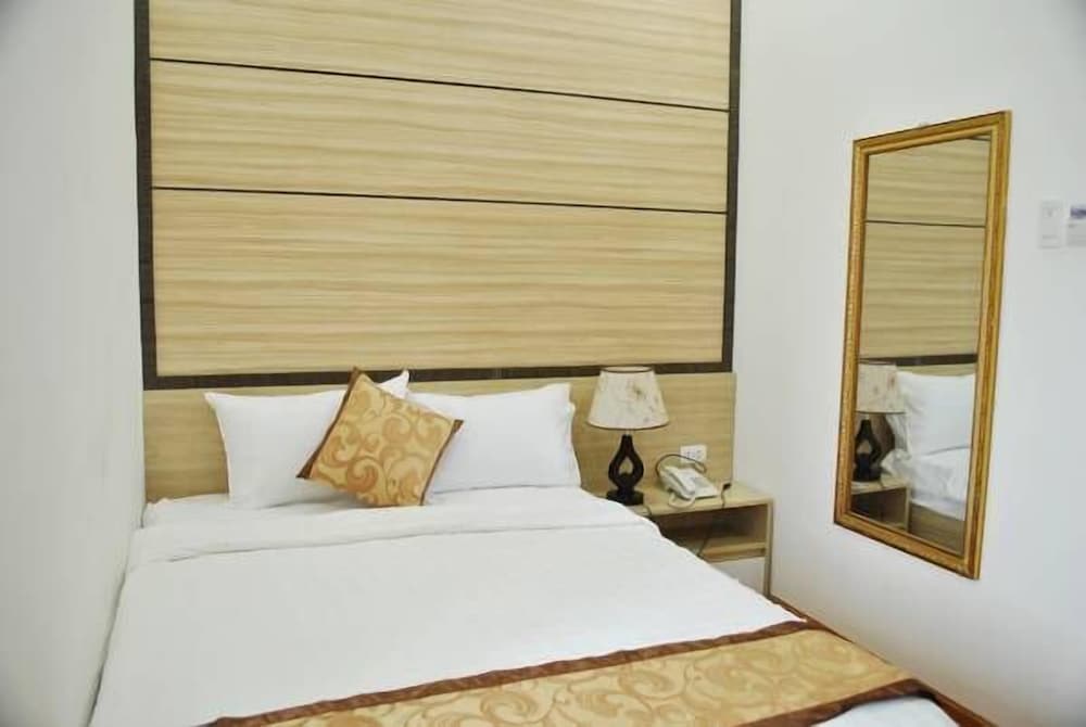 Phi Long Hotel - carbon neutral hotel in Tuy Hoa