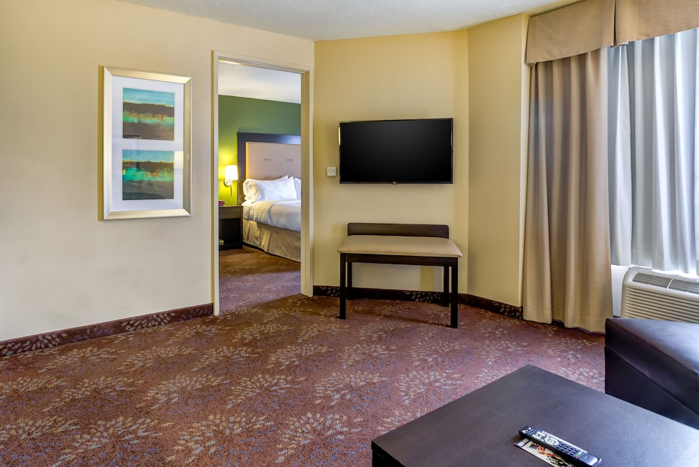 Holiday Inn Indianapolis Carmel by IHG - photo 9