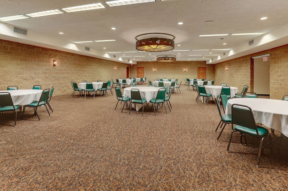 Stoney Creek Inn Quincy - photo 29