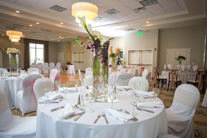 Hilton Garden Inn Woodbridge - photo 125