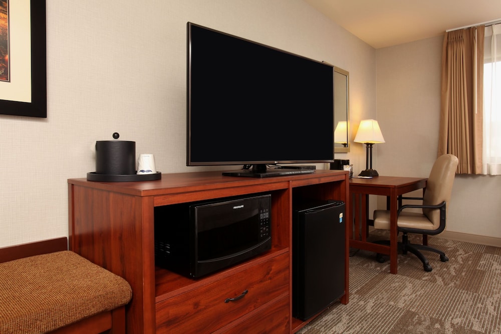 Hampton Inn Kalispell - photo 49