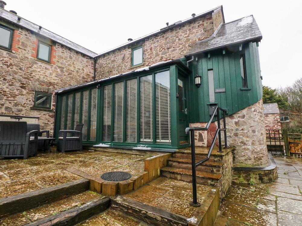 Skomer Cottage — 4-Star Luxury Hotel in Haverfordwest, United Kingdom