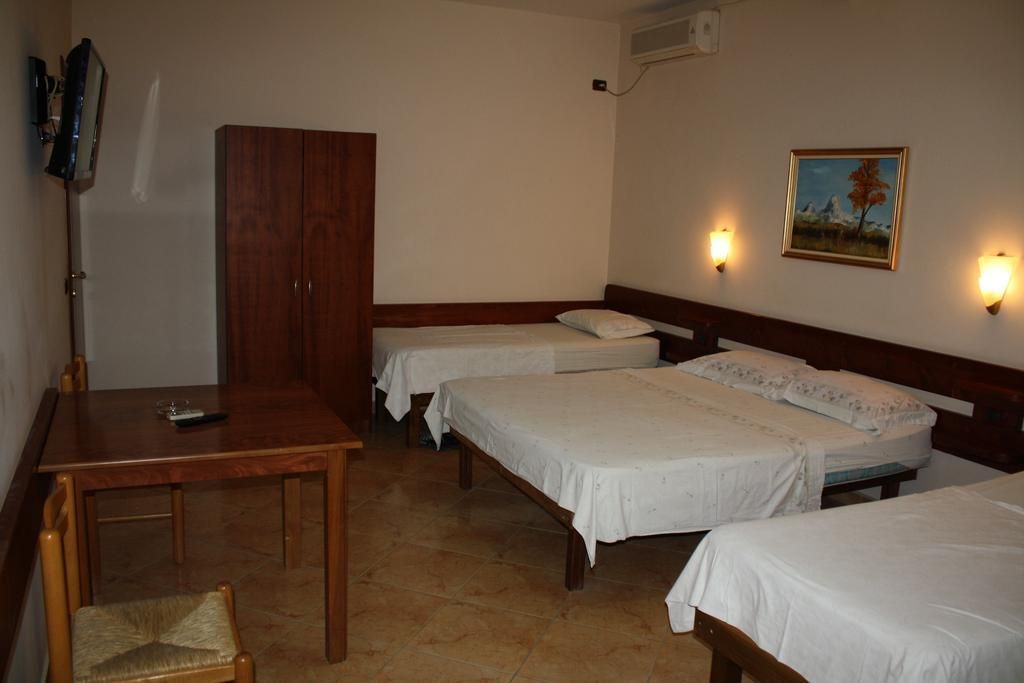 Hotel Martini - last minute hotel in Vlore