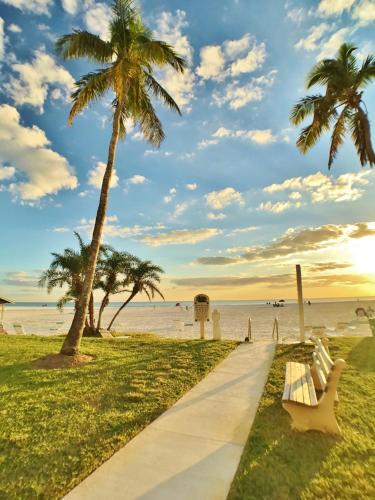 Siesta Key Beach 5830 #T34 - photo 19