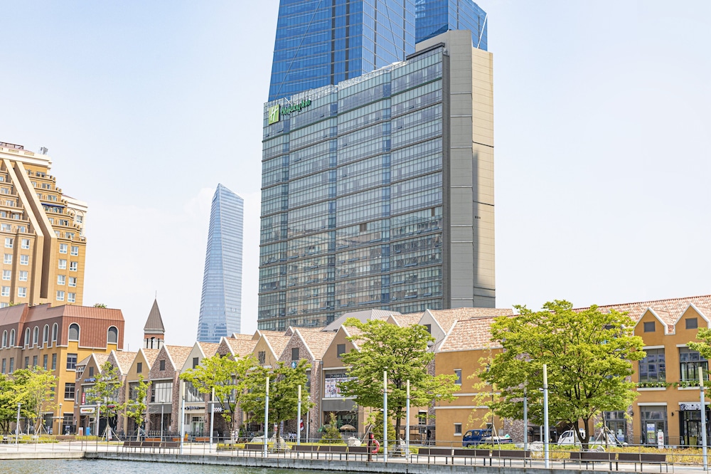 Holiday Inn Incheon Songdo by IHG in Incheon, South Korea