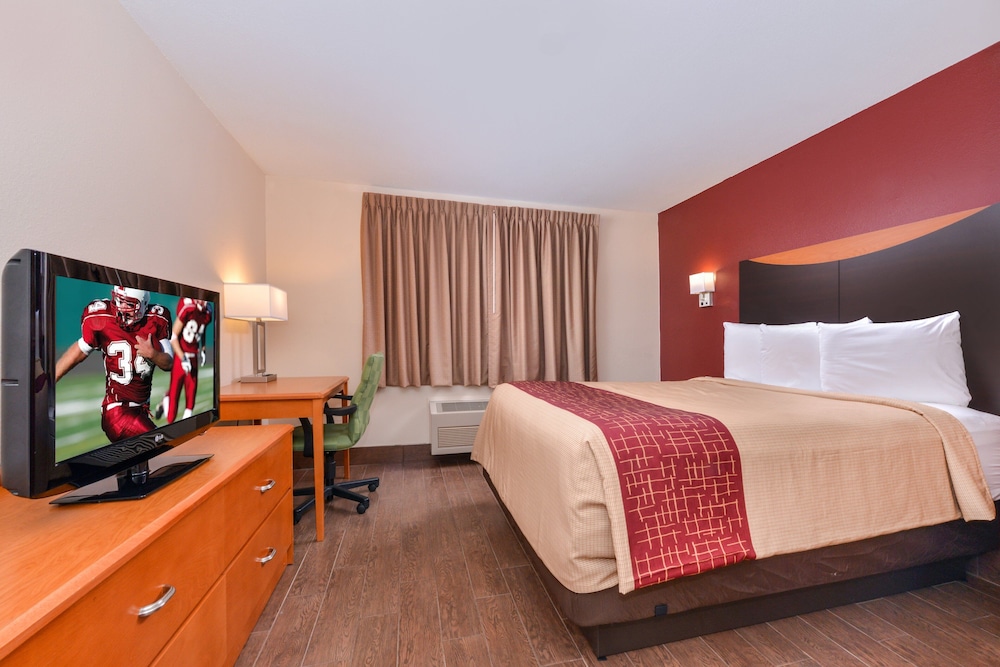 Red Roof Inn & Suites Danville IL - photo 7