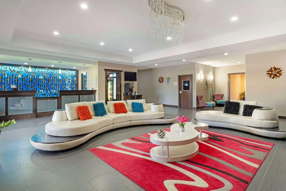 Best Western Plus Pleasanton Hotel — hotel in Pleasanton