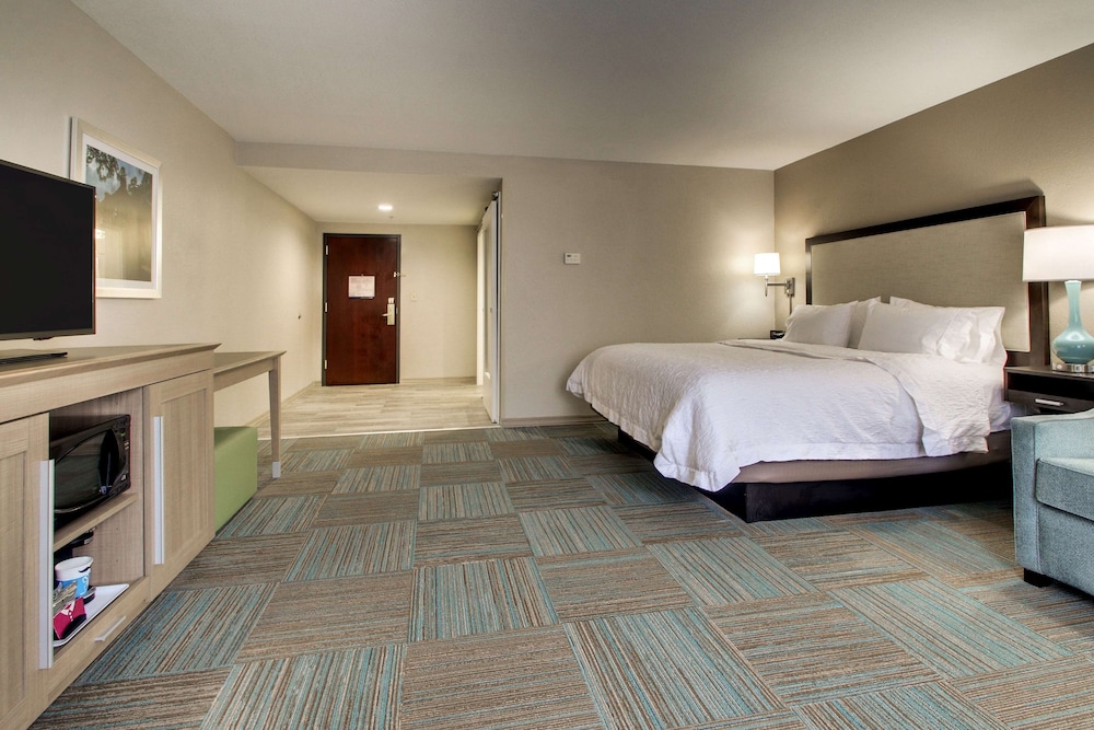 Hampton Inn Yemassee Point South - photo 32