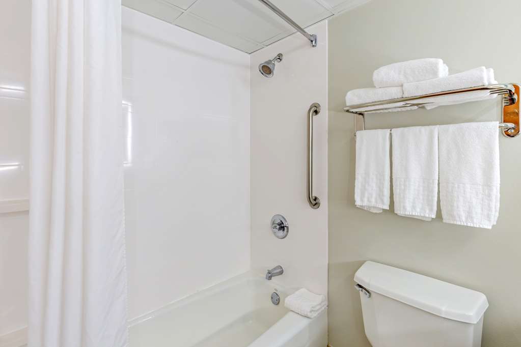 Best Western Plus Wilmington Wrightsville Beach - photo 24